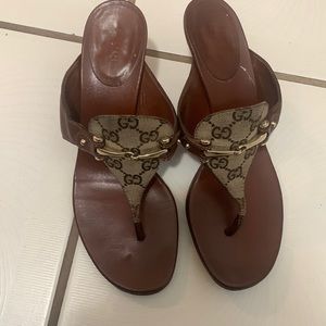 Brown Gg Monogram Gucci Thong sandals